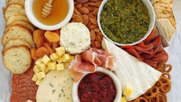 Mini Budget Charcuterie Board