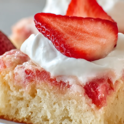 Strawberry Earthquake Cake